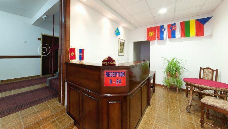 Hotel Palma Будва Экстерьер фото